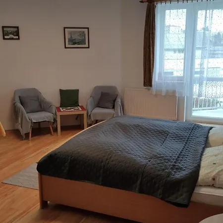 Juvenis Apartment
