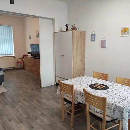 Apartman Juvenis